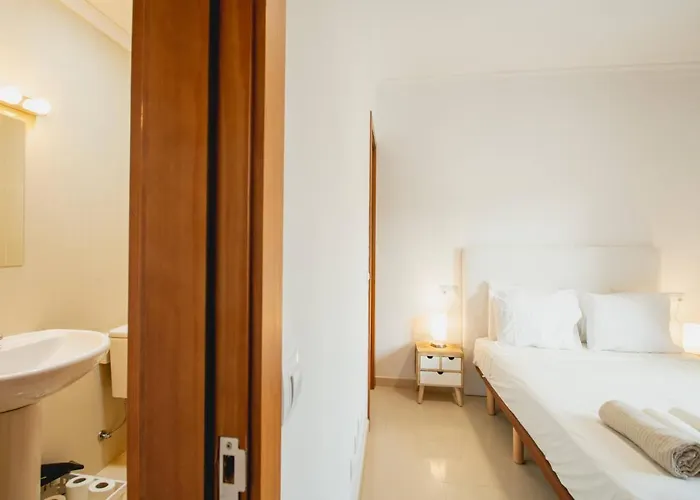 Villa Stylish 6 Bedroom Princesa - Hot Tub - Heated Pool - Near & Waterparks *